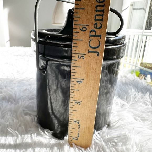 Vintage Brown Glazed Crock with wire bail latch cottage farmhouse kitchen - Picture 10 of 12